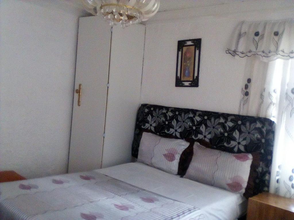 Guest House Macauly Johannesburgo Exterior foto
